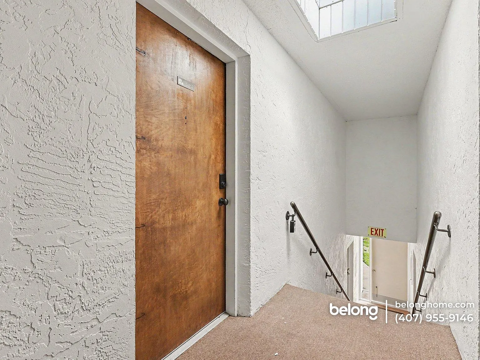 2 bed, 2.0 bath, 1050 sqft, $2,075 — Photo 2
