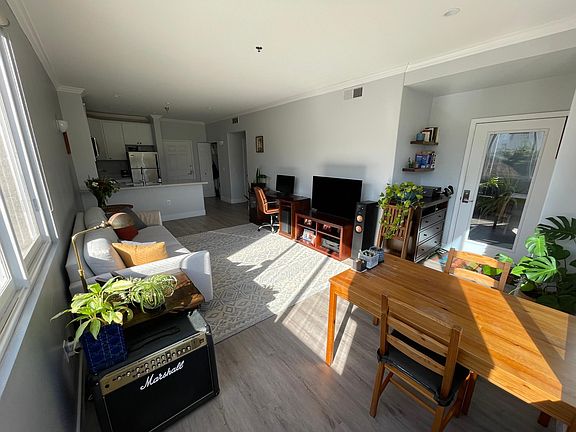 5th image of 1642 7th Ave Unit 331