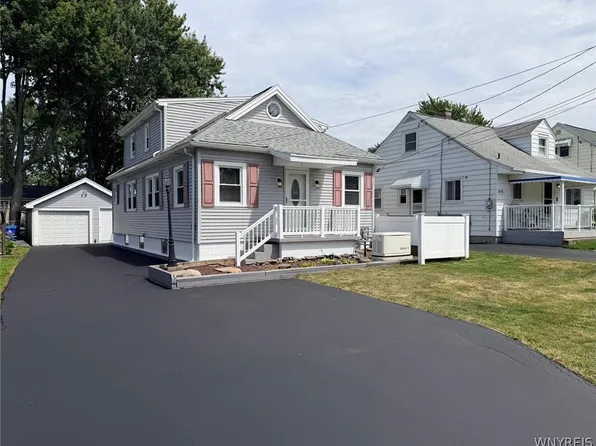 2650 Ferndale Ave, Hamburg, NY 14075