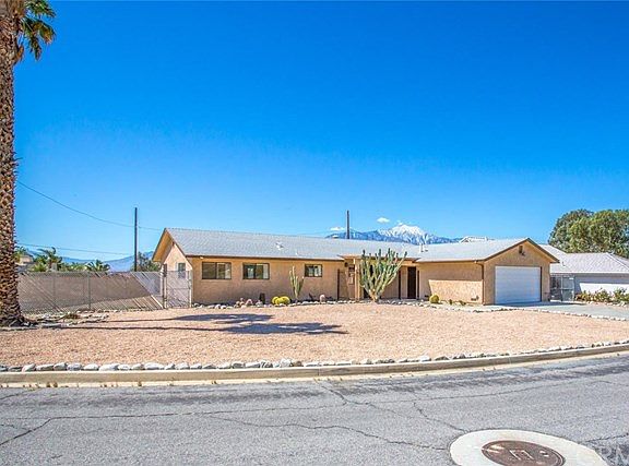 5th image of 66299 Avenida Dorado