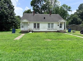 305/307 W 4th St, Portageville, MO 63873