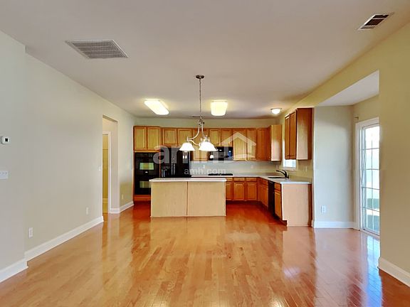 4th image of 109 Ameena Chase Trl