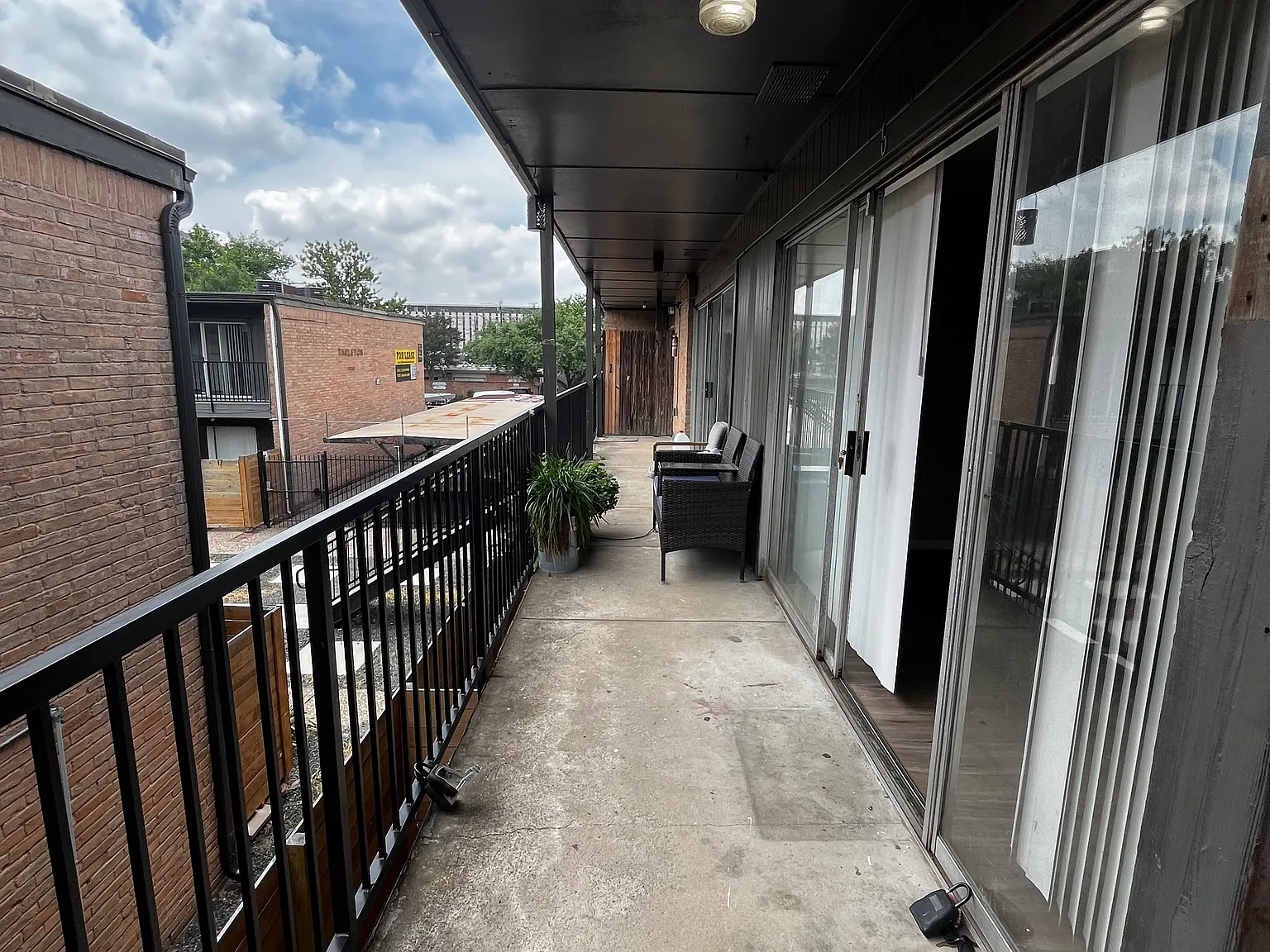 1 bed, 593 sqft, $999 — Photo 3