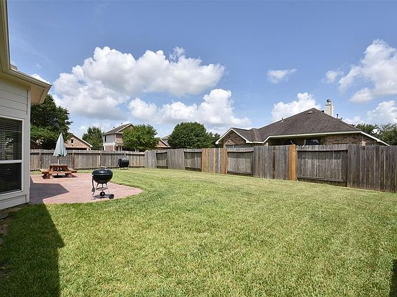 5th image of 4613 Meridian Park Dr