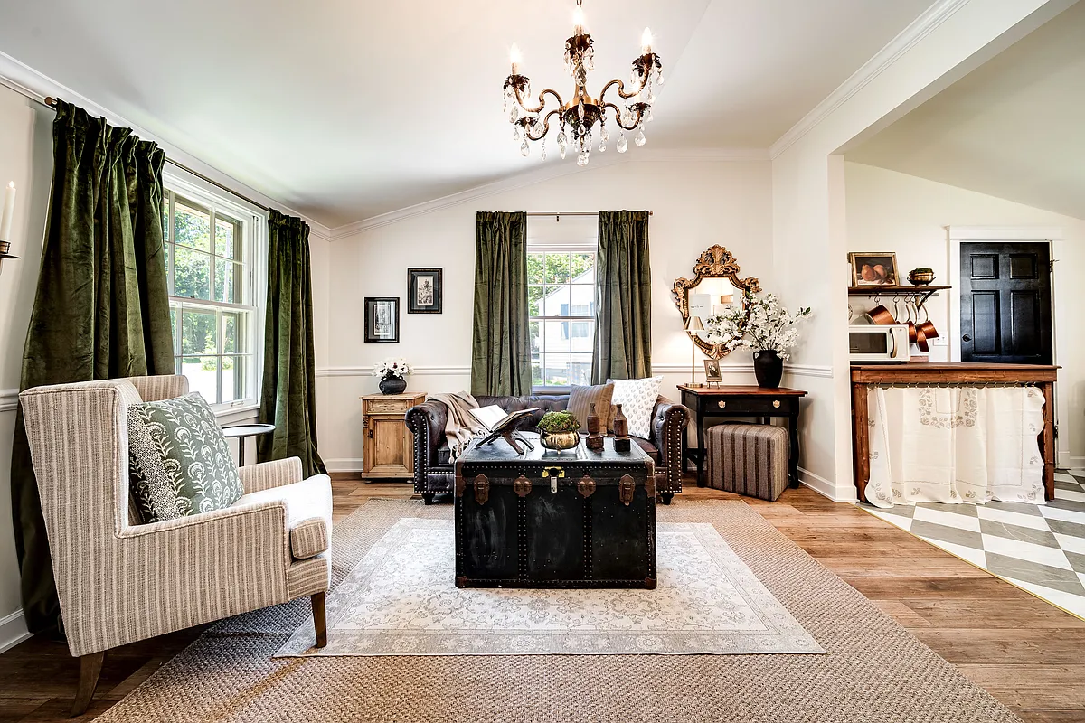 Building Photo - Harpeth Dr