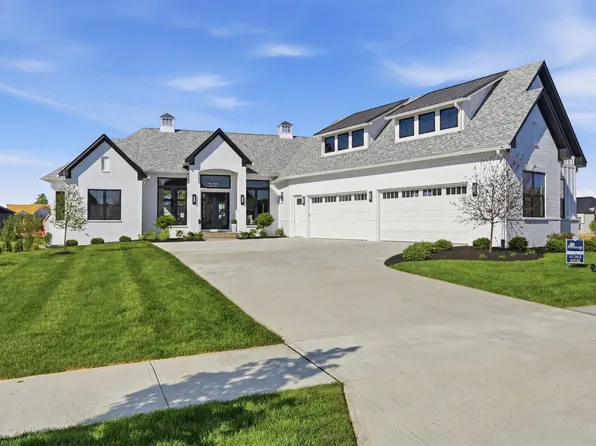 1400 Chatham Ridge Ct, Westfield, IN 46074