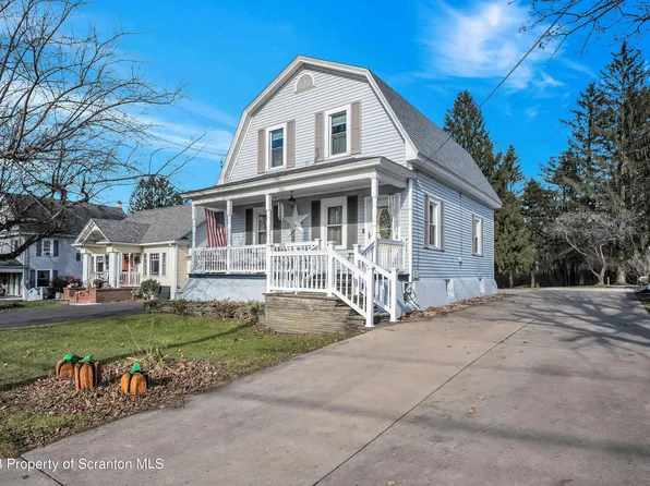 253 South St, Waymart, PA 18472