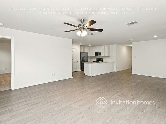 3rd image of 1233 Tufted Dr