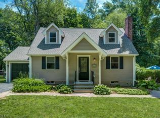 10 Maple Way, Mountain Lakes, NJ 07046