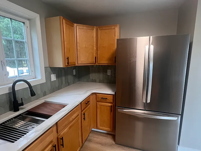 14 Melvin Ave — Photo 5