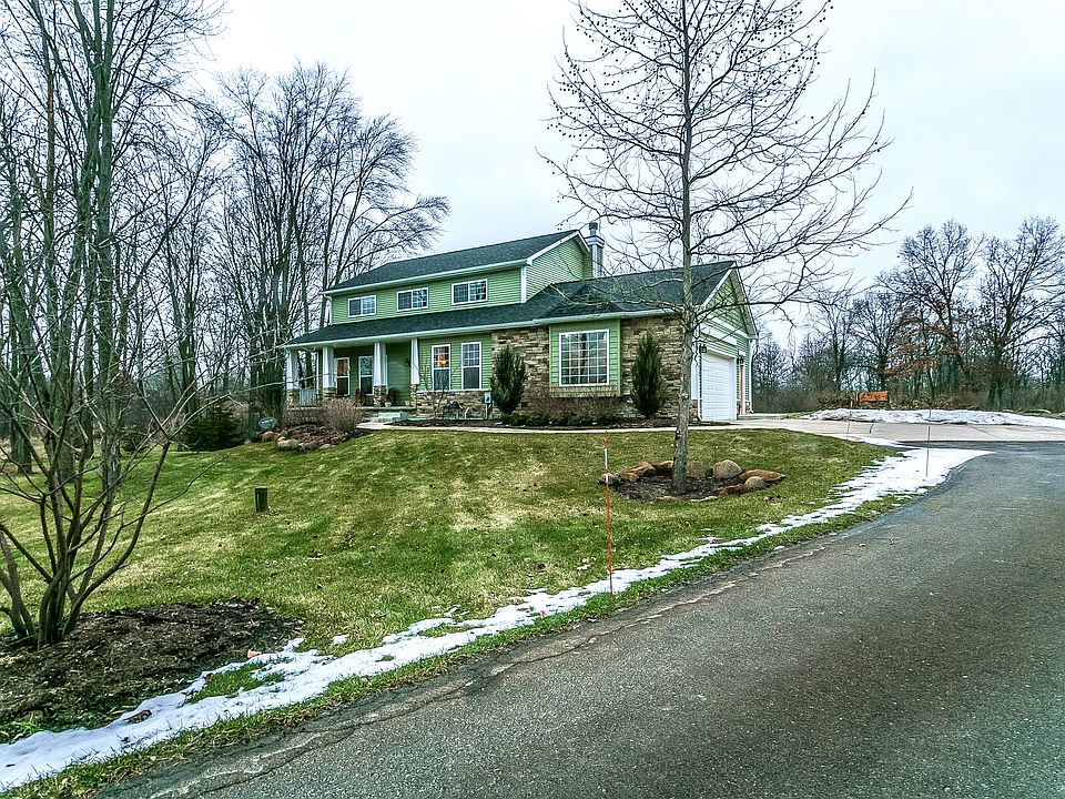 1st image of 28768 Hovey Ln