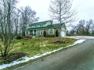 28768 Hovey Ln, New Hudson, MI 48165