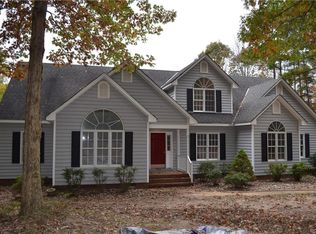 1665 Wildwood Shores Dr, Powhatan, VA 23139