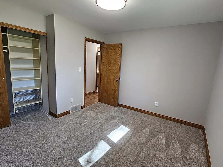 55143 Monroe Dr — Photo 13