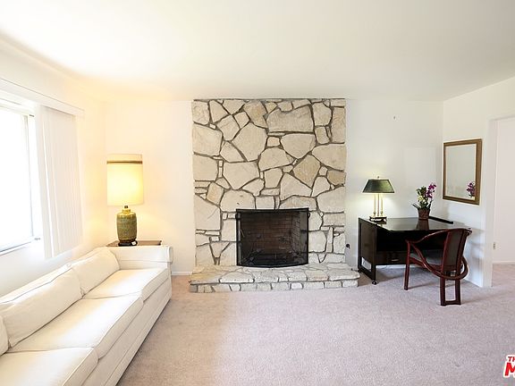 3rd image of 1644 Hanging Rock Ave