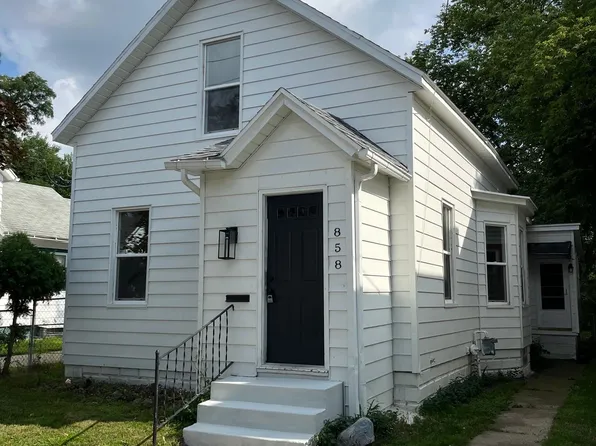 858 Baxter St SE, Grand Rapids, MI 49506
