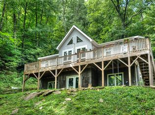 68 Libbies Ln, Waynesville, NC 28786