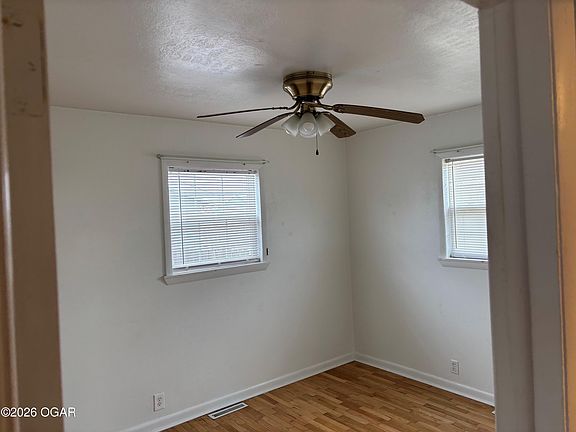 4th image of 2417 New Hampshire Ave