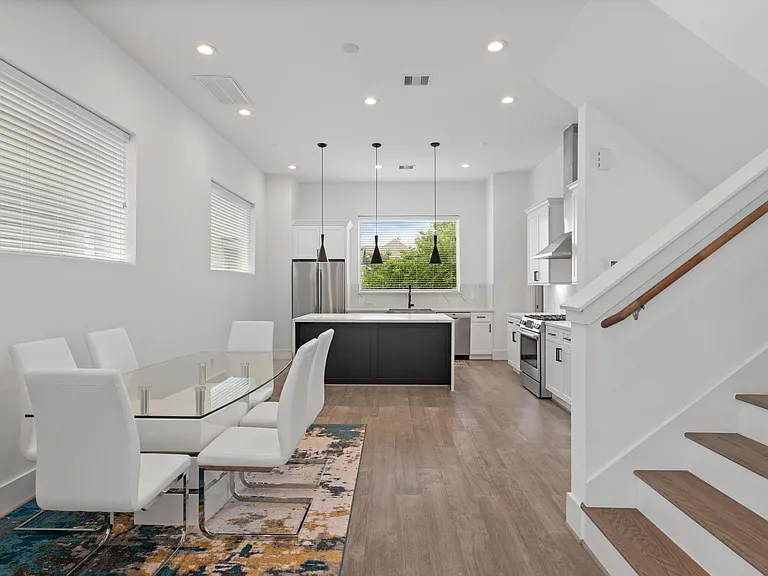 6010 Truro St #C — Photo 15
