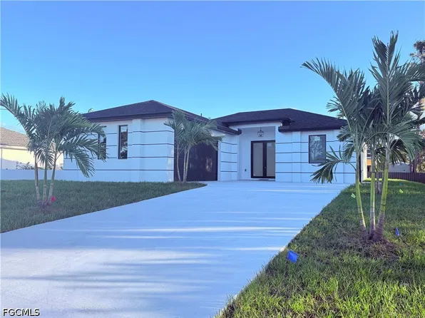 194 Karlow Ave S, Lehigh Acres, FL 33974