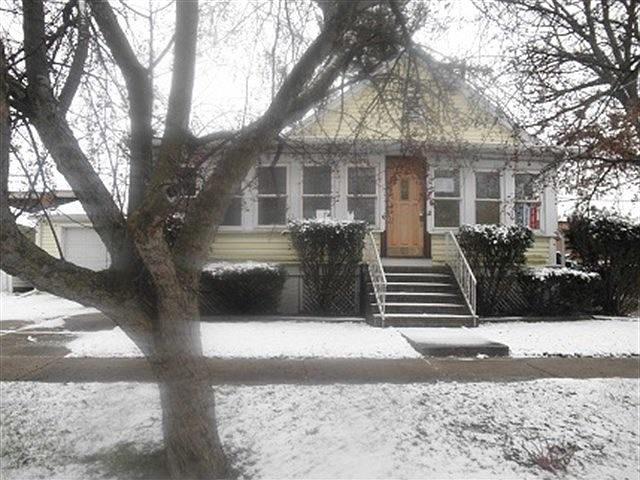 1st image of 107 E Livingston St