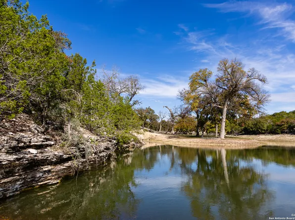 12634 ranch road 1674, Junction, TX 76849