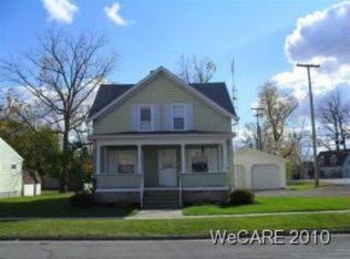 735 W 1st St, Delphos, OH 45833