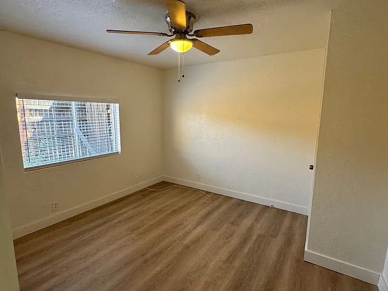 1821 E Virginia Ave — Photo 5