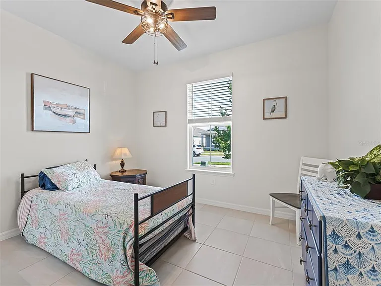 7206 SW 60th Ln — Photo 32