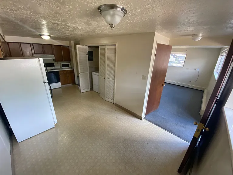716 Ford Dr — Photo 6