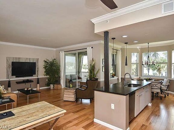 3rd image of 10285 Bismark Palm Way APT 1023