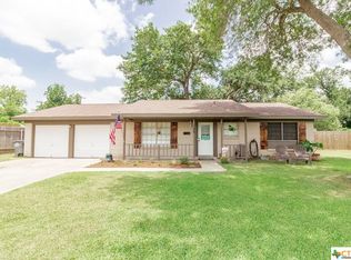 106 Esquire Pl, Victoria, TX 77901