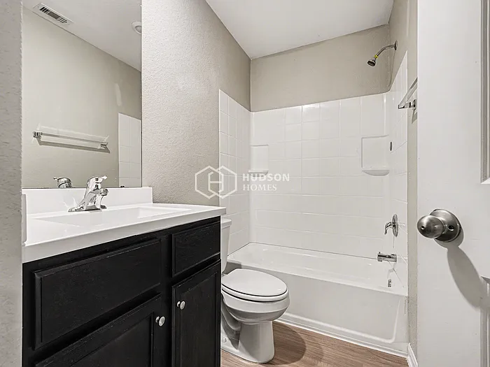 23022 Bellini Dr — Photo 19