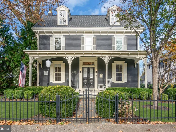 309 W Main St, Moorestown, NJ 08057