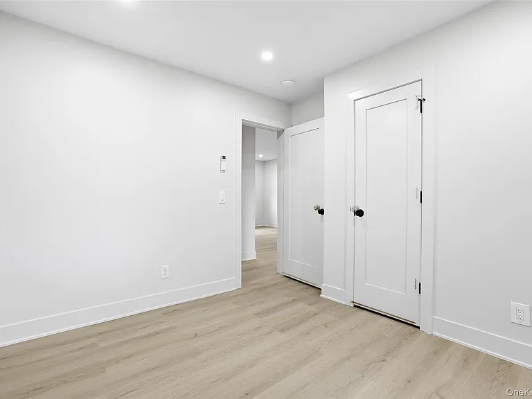 36 Dunwoodie St #1 — Photo 19