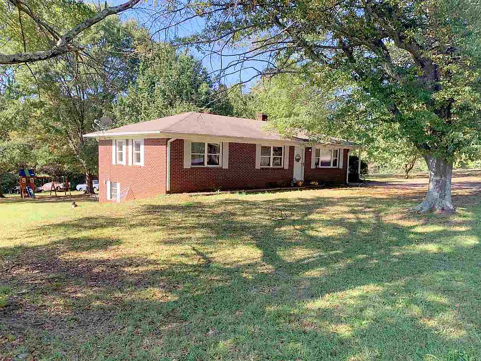 13631 Asheville Hwy Inman Sc 29349 Mls 275532 Zillow