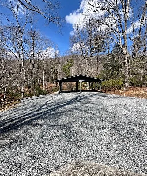 430 Skyuka Rd — Photo 2