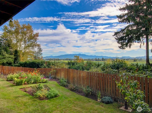 12509 Patricia Lane, Burlington, WA 98233