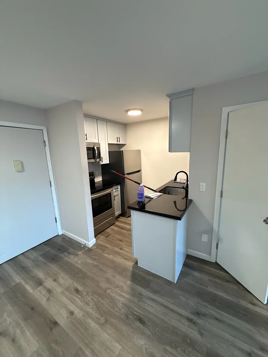 Building Photo - 29300 Dixon St #216