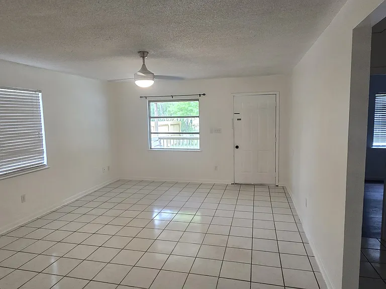 3254 Delarue Dr — Photo 3