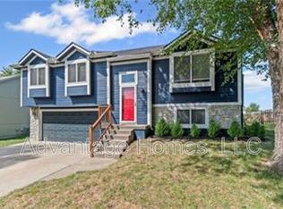 11516 N Windsor Ave, Kansas City, MO 64157