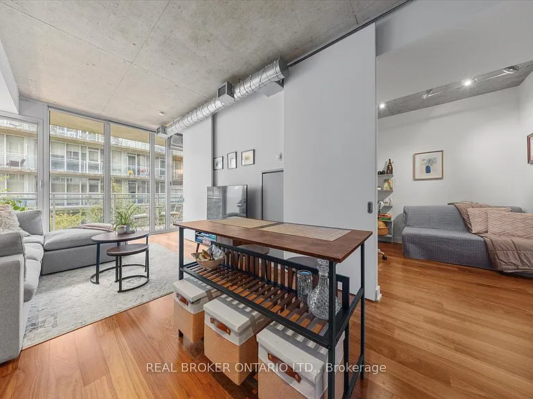 354 Gladstone Ave #503 — Photo 13