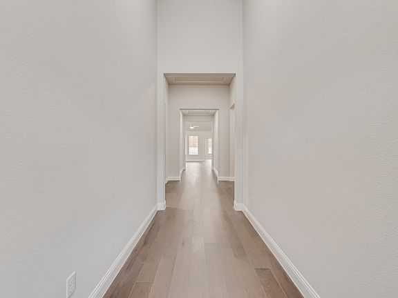 2514_spicebrush_street_6023493_002