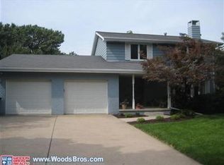 5905 Fieldcrest Way, Lincoln, NE 68512