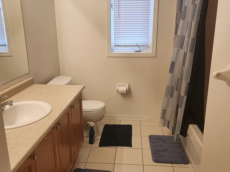 Watersplace Ave — Photo 10
