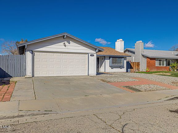 3rd image of 1129 Lightcap St