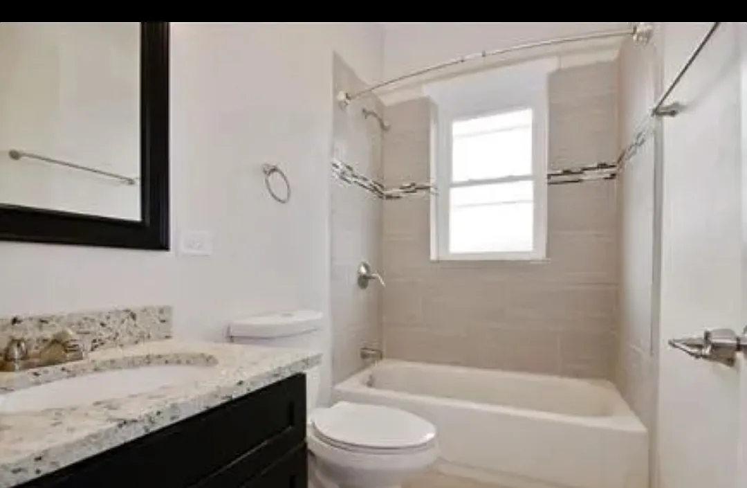 3 bed, $1,325 — Photo 3