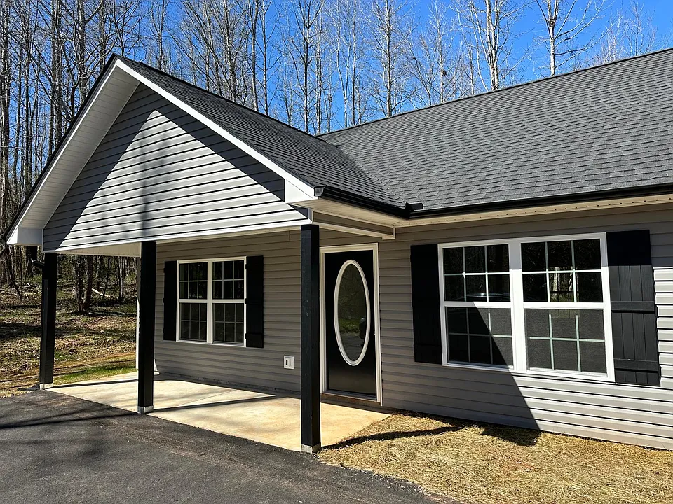 295 Pony Lake Rd