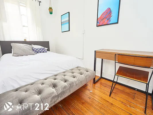 Rented by APT212 INC | media 8