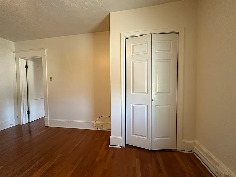 21 N Braddock St #2 — Photo 11